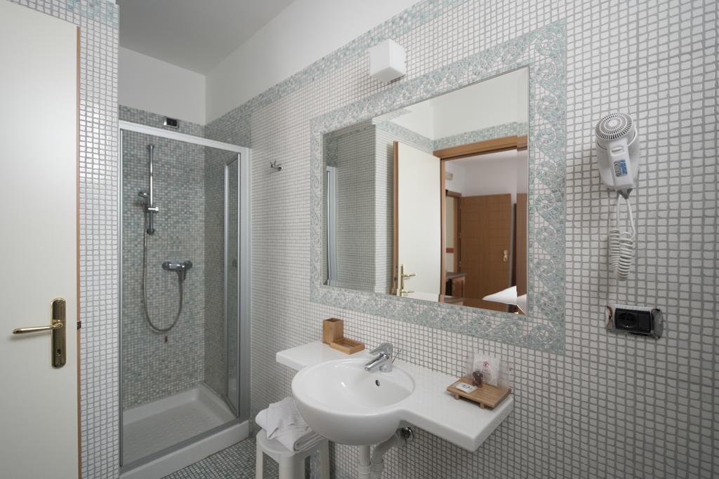 Hotel Villa Colico Zewnętrze zdjęcie